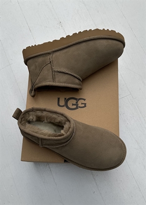 W Classic Ultra Mini støvle Antilope UGG